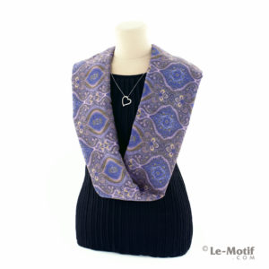 Шарф-снуд Le Motif Couture из хлопка на шее, арт. BT03-3